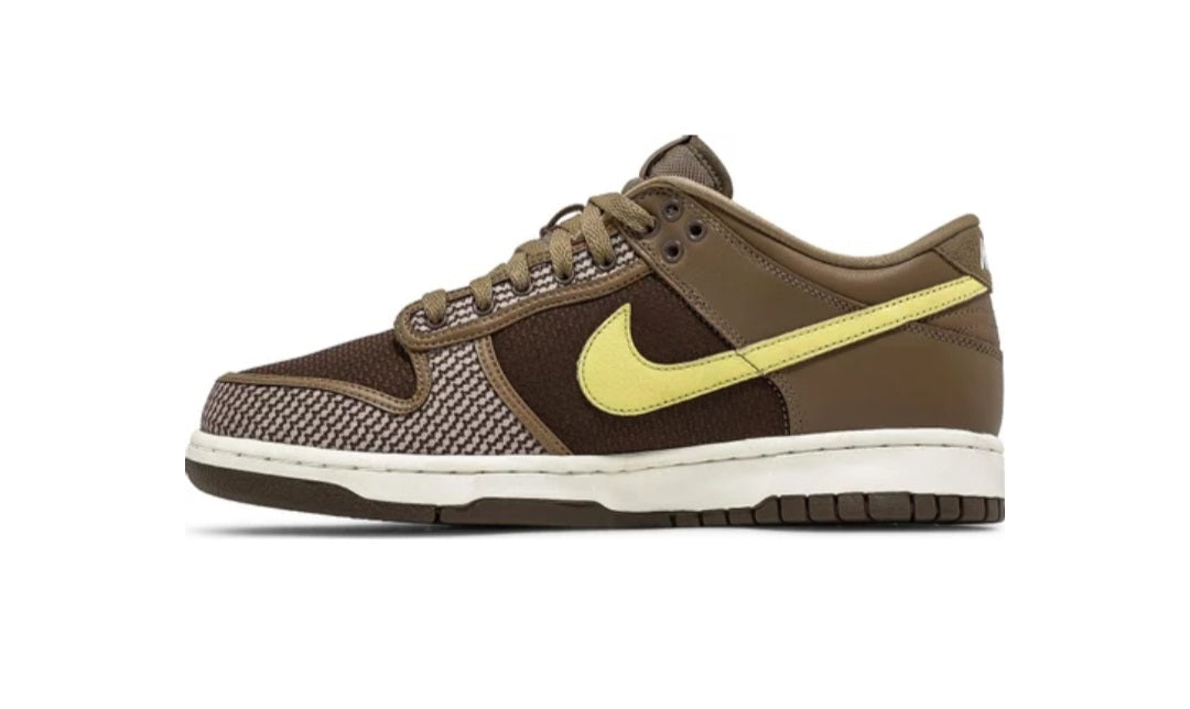 Nike Dunk Low SP / Undefeated
