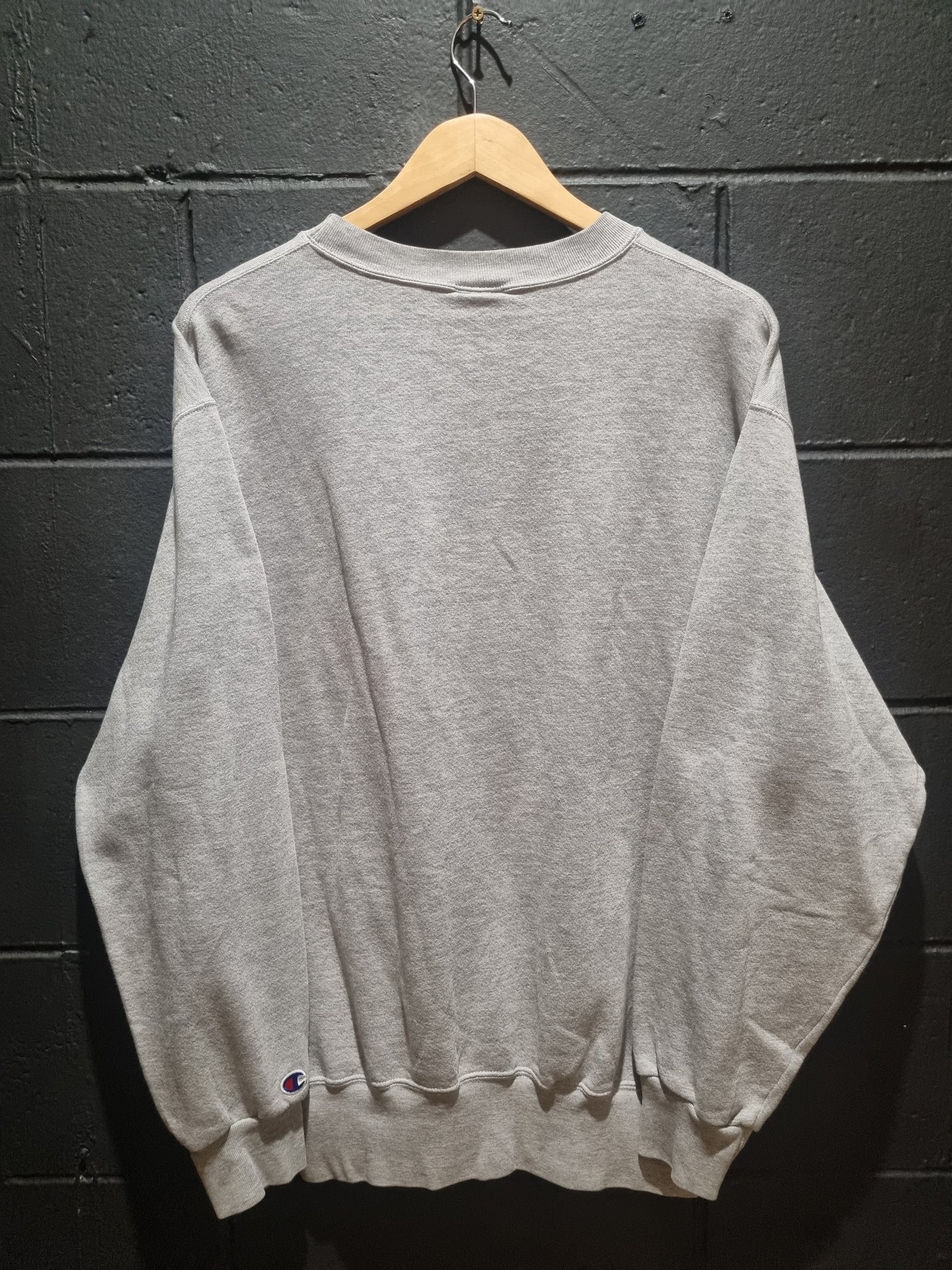 Milwaukee Bucks Sweater Made by Champion Large