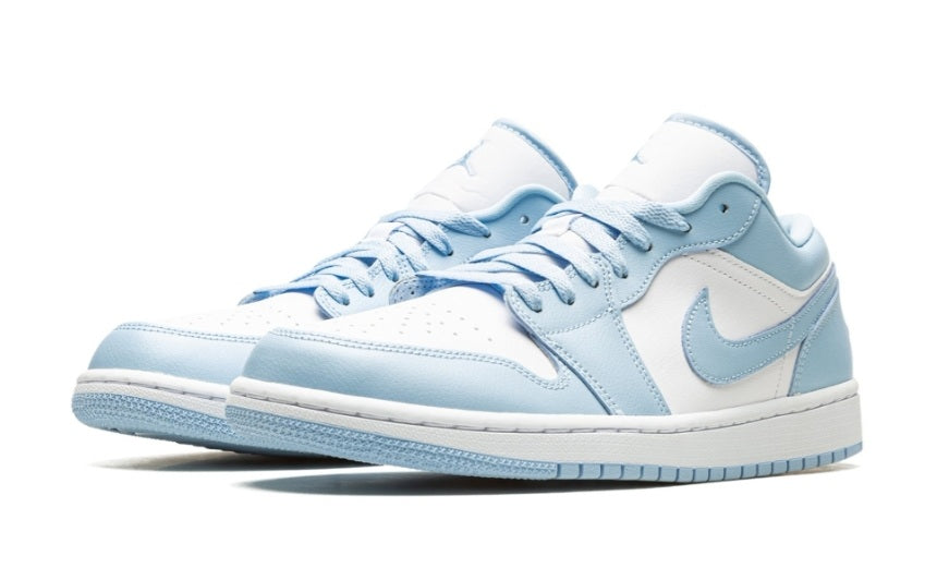 AIR JORDAN 1 LOW 'ICE BLUE'